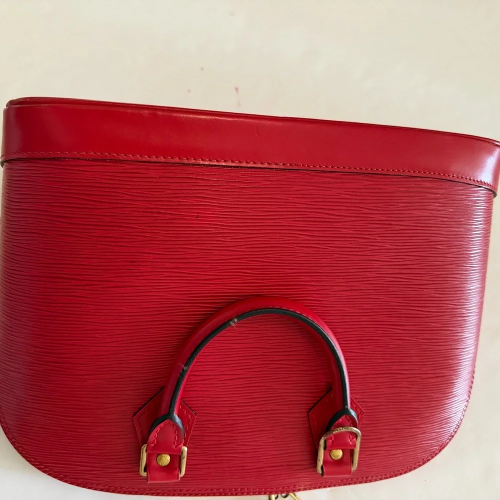 Louis Vuitton Epic Red Alma Bag